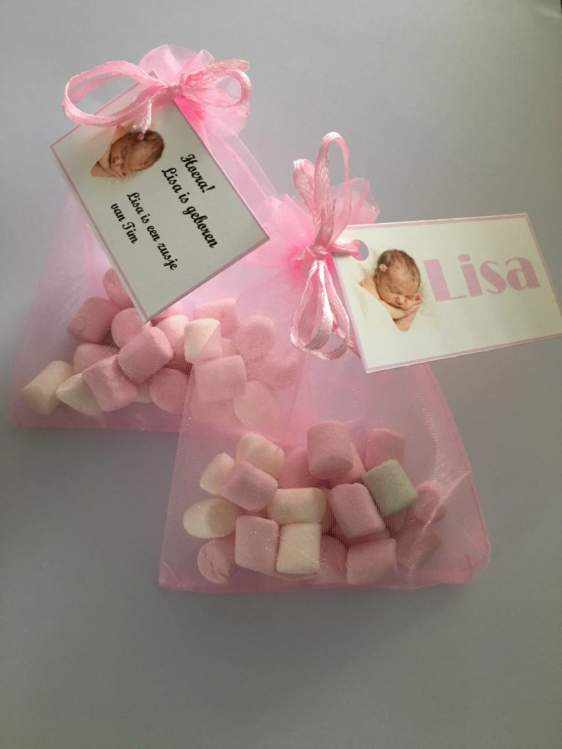 Organza zakje met naamlabel - Afbeelding 2