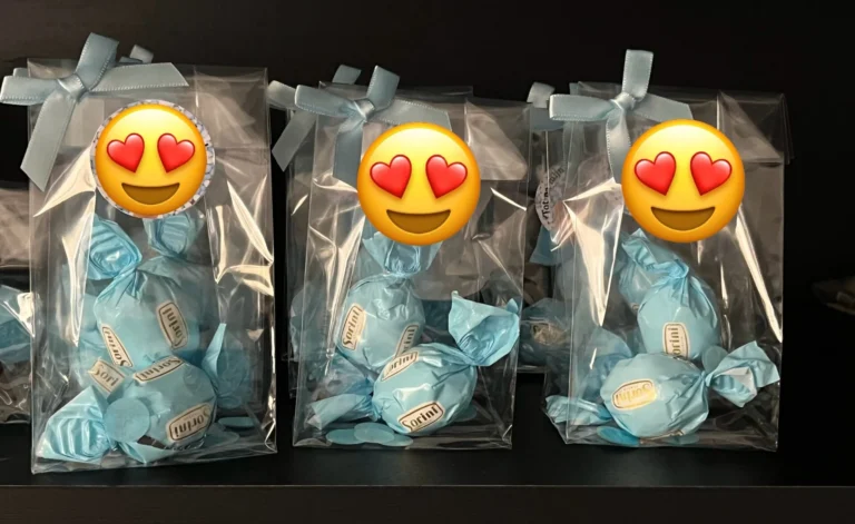 Pralines in stazakje met sticker en confetti - Kinderfeestcompleet