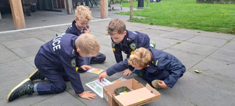 medium pakket politie - Kinderfeestcompleet